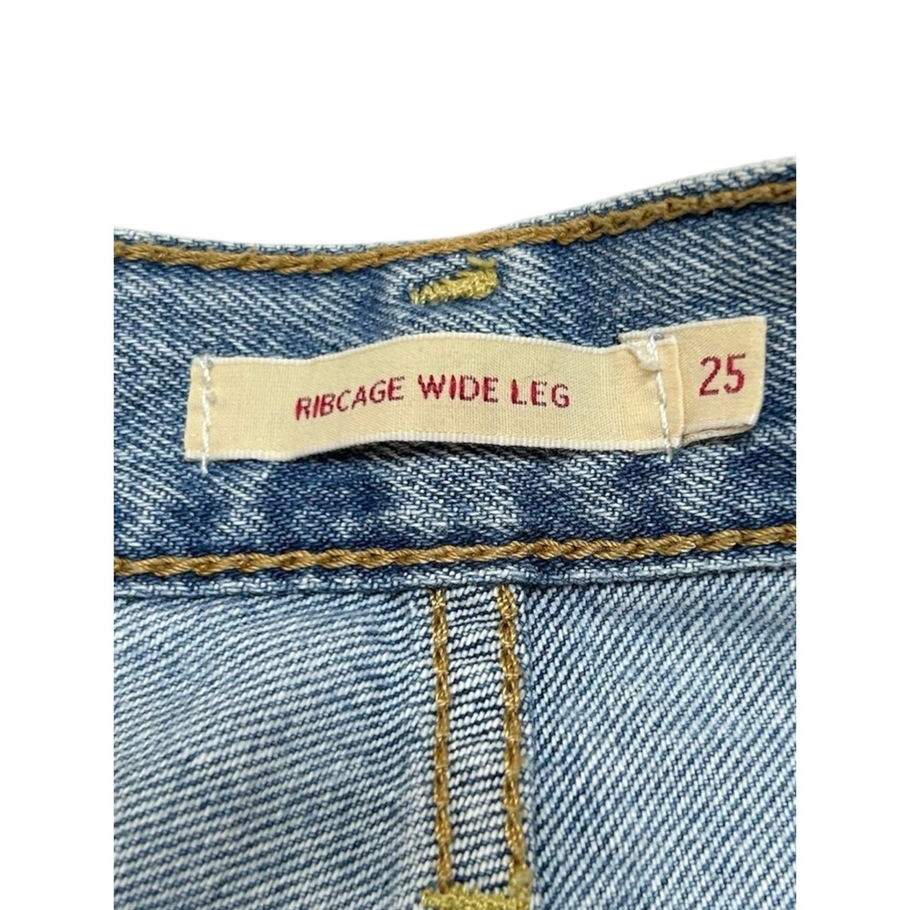 Levi's Women's 25 X 32 Ribcage Wide Leg Bell Flare Jeans Blue Denim Red tab - Picture 5 of 10